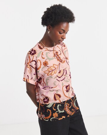 Border Print Short Sleeve Boxy Top