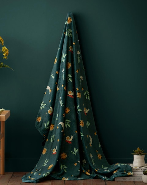 Fusion Botanical Mushrooms Fleece Throw