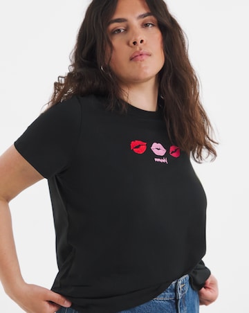 Simply Be Black Lips Placement Embroidery T-Shirt