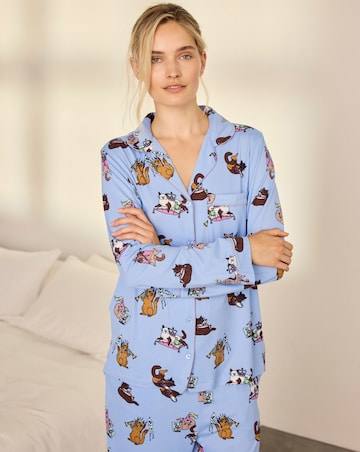 Chelsea Peers Classic Long Sleeve Button Up Cat Print Pyjama Set