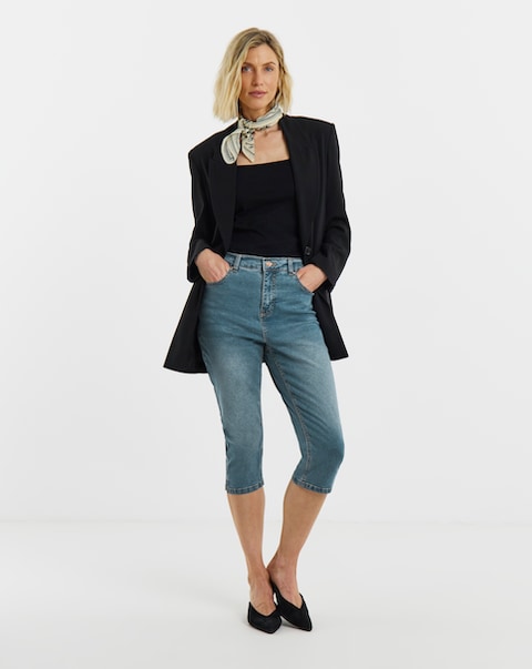 Mid Blue Denim Capri Jeans