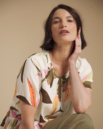 Julipa Printed Crinkle Blouse