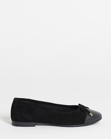 Vine Classic Toe Cap Leather Ballerina Shoes - Extra Wide Fit (EEE)