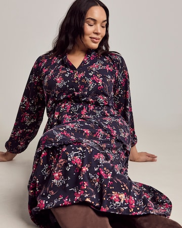 Julipa Petite Metalic Tiered Midi Dress