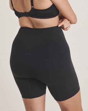 Spanx Everyday Seamless Medium Control Mid Thigh Short Black