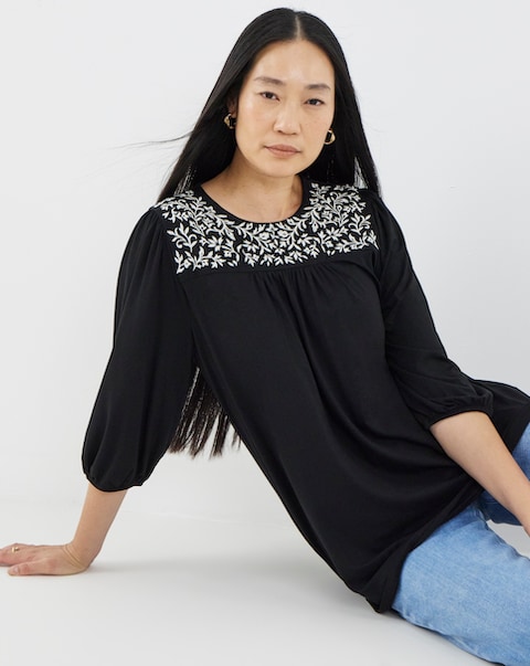 Floral Embroidered Blouson Longline Top