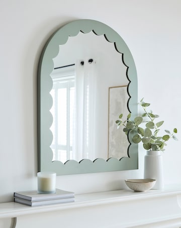 Dalia Scallop Arched Wall Mirror