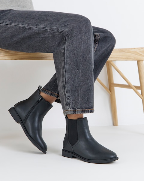 Emma Classic Chelsea Ankle Boots - Standard Fit (D)