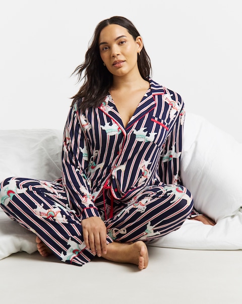 New In - Viscose Blend Revere Pyjama Set
