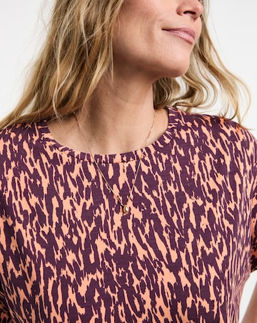 Print Crew Neck Grown On Sleeve Longline Dipped Back Top