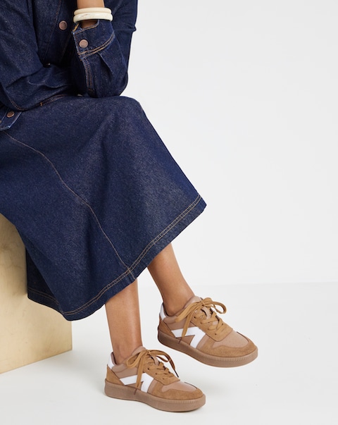 Rumba Leather Retro Lace up Trainer - Extra Wide Fit (EEE)