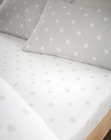 Catherine Lansfield Brushed Polka Dot Fitted Sheet