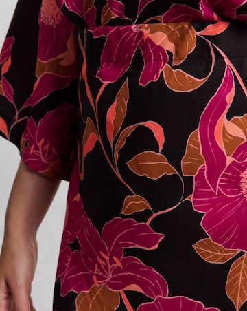 Joanna Hope Printed Crepe Skirt