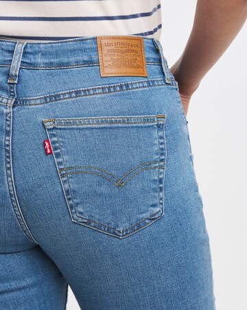 Levi's 725 High Rise Bootcut Jean