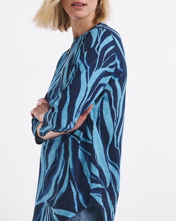 Blue Printed Longline Curved Hem 3/4 Sleeve