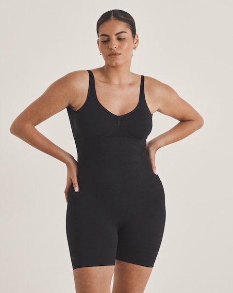 MAGIC Bodyfashion Medium Control Low Back Bodysuit Black