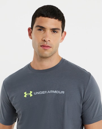 Under Armour Logo Short Sleeve T-Shirt