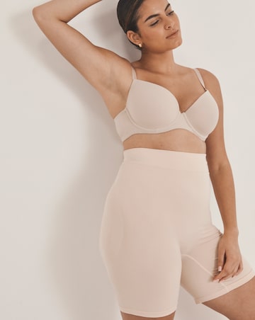 MAGISCULPT Seamfree Shaping Shorts