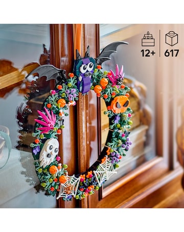 LEGO Halloween Wreath 40825