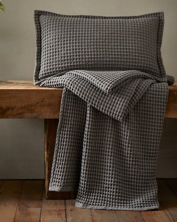 Pineapple Elephant Jaipur Waffle Cotton Throw