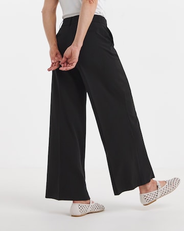 Tailored Wide Leg Trousers with stretch