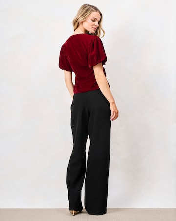 Hope & Ivy The Kia Embellished Top
