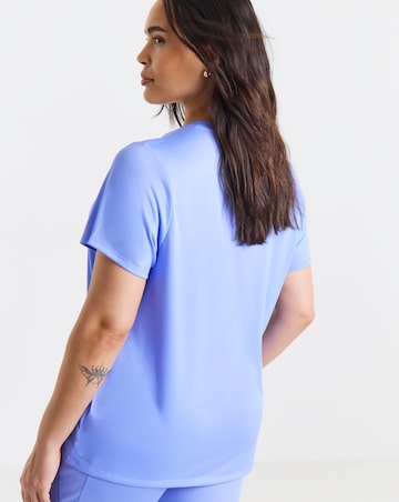 PUMA Essential Crew Neck T-Shirt