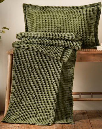 Pineapple Elephant Jaipur Waffle Cotton Throw