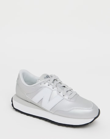 New Balance 237 Trainers