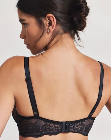 Triumph Amourette Charm Minimiser Wired Bra Black