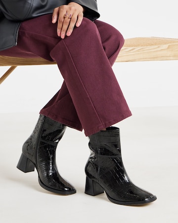 Brooklyn Flared Block Heel Ankle Boots - Extra Wide Fit (EEE)
