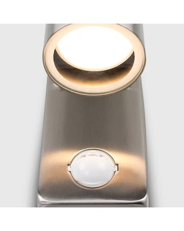 ValueLights Outdoor Up Down IP44 PIR Motion Sensor Light - Bulb Included