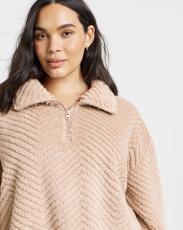 Pretty Secrets Textured Fleece Top And Legging Lounge Set