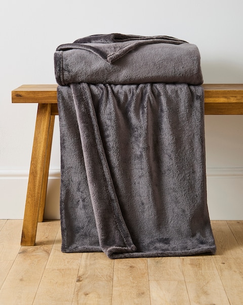 Plush Fleece Throw - Charcoal