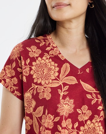 Berry Floral Printed V-Neck T-Shirt