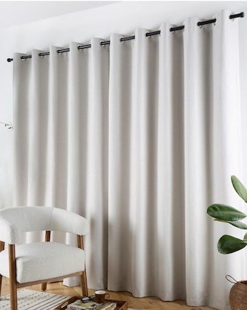Curtina Plain Twill Eyelet Curtains