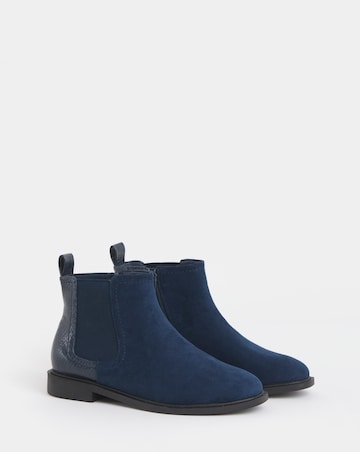 Helina Classic Ankle Chelsea Boots - Standard Fit (D)