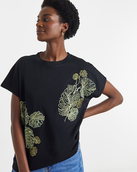 Leaf Applique Cotton T-Shirt