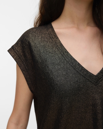 Vero Moda Nelena V-Neck Top
