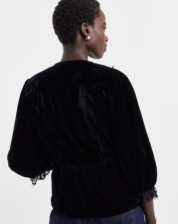 Black Lace Trim Velvet Puff Sleeve Top