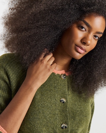 Sponge Whipstitch Crew Neck Cardigan