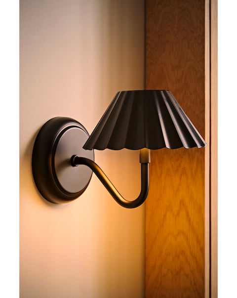 ValueLights Avery Black Rechargeable Easy Fit Wall Light