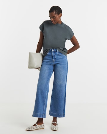 Short Sleeve Funnel Neck Tee