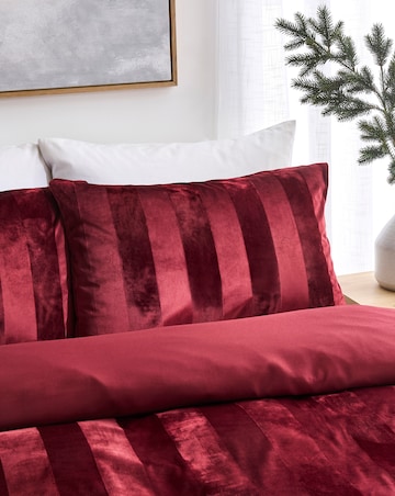 Embossed Velvet Stripe Duvet Cover Set