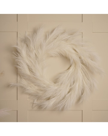 White Christmas Pampas Wreath - 70cm