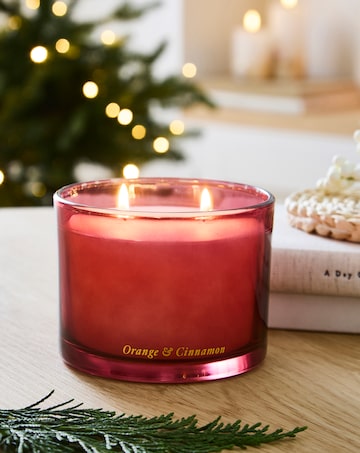 Classic Elegance Orange & Cinnamon Boxed Glass Candle