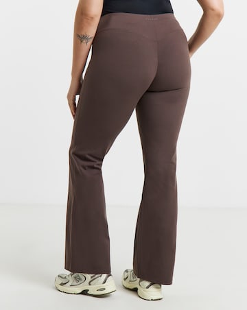 Gym King Peach Luxe Flared Yoga Pants