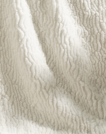Catherine Lansfield Textured Wave Fur Throw