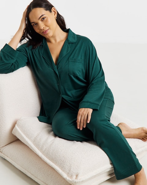 New In - Viscose Blend Revere Pyjama Set