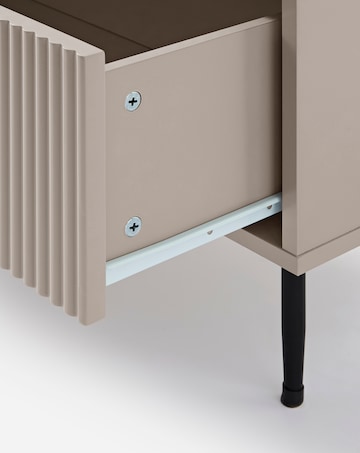 Fernley Small Chest